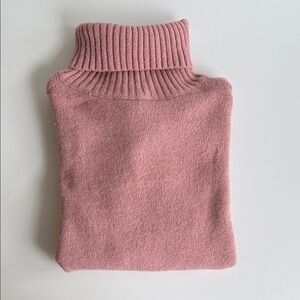 Elegant Rose Turtleneck sleeveless Sweater